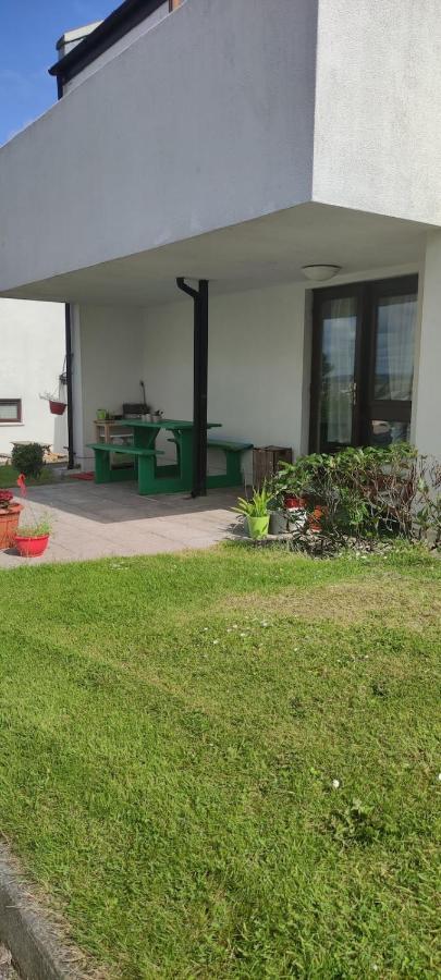 Joanna'S Studio , Key Locker By Whatsapp Own Entrance, Own Bathroom Youghal Esterno foto